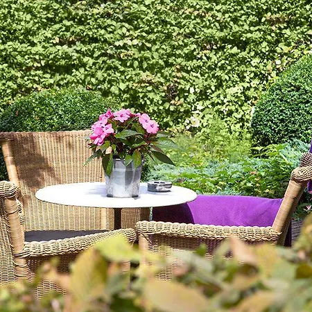 Ravel Hotel Hilversum